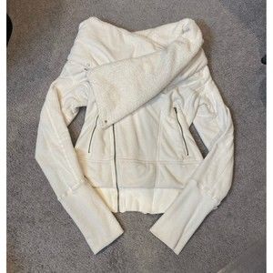 Lululemon Off the Mat Jacket